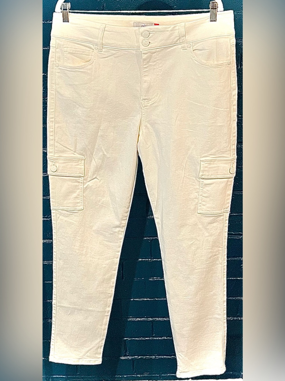 Women’s White Cargo Skinny Jeans